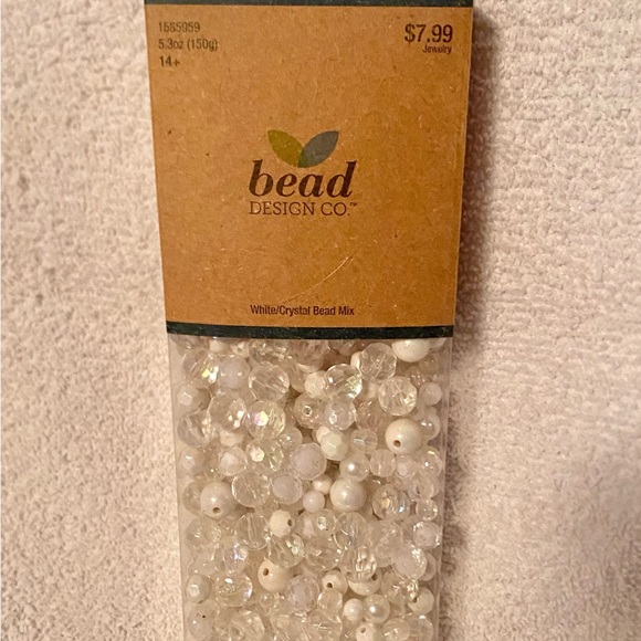 Beads and gold rocks - Picture 2 of 3